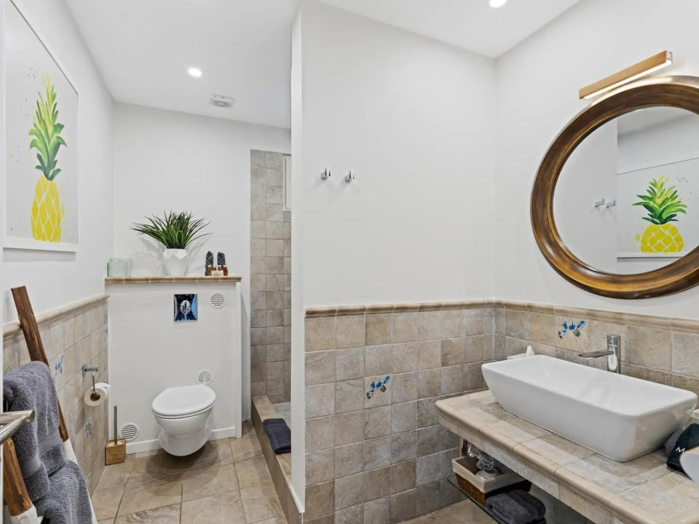Villa Ocean 5 Happy Bay 6 Bedroom Villa, Stunning Ocean Views, 2 Beaches, Close To Grand-Case Dining La Savane Sint Maarten