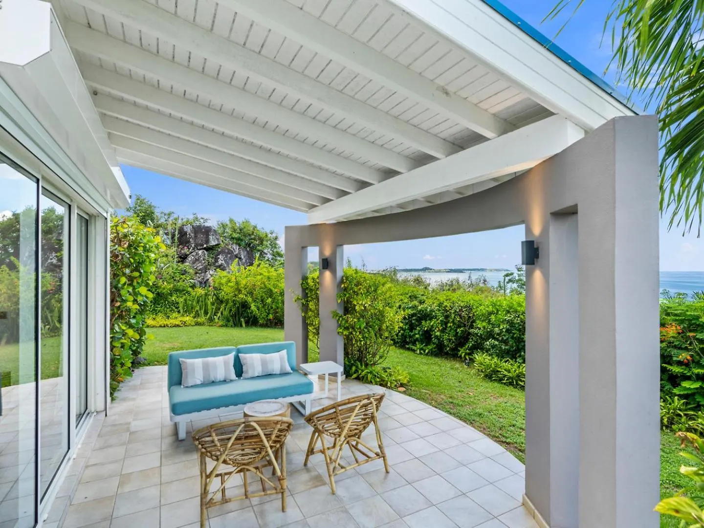 Villa Ocean 5 Happy Bay 6 Bedroom Villa, Stunning Ocean Views, 2 Beaches, Close To Grand-Case Dining La Savane