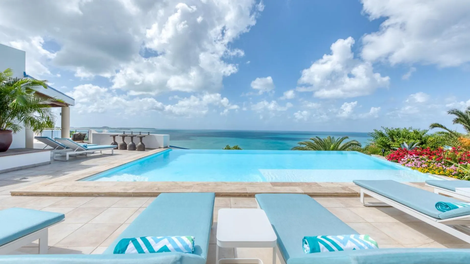 Villa Ocean 5 Happy Bay 6 Bedroom Villa, Stunning Ocean Views, 2 Beaches, Close To Grand-Case Dining La Savane Sint Maarten
